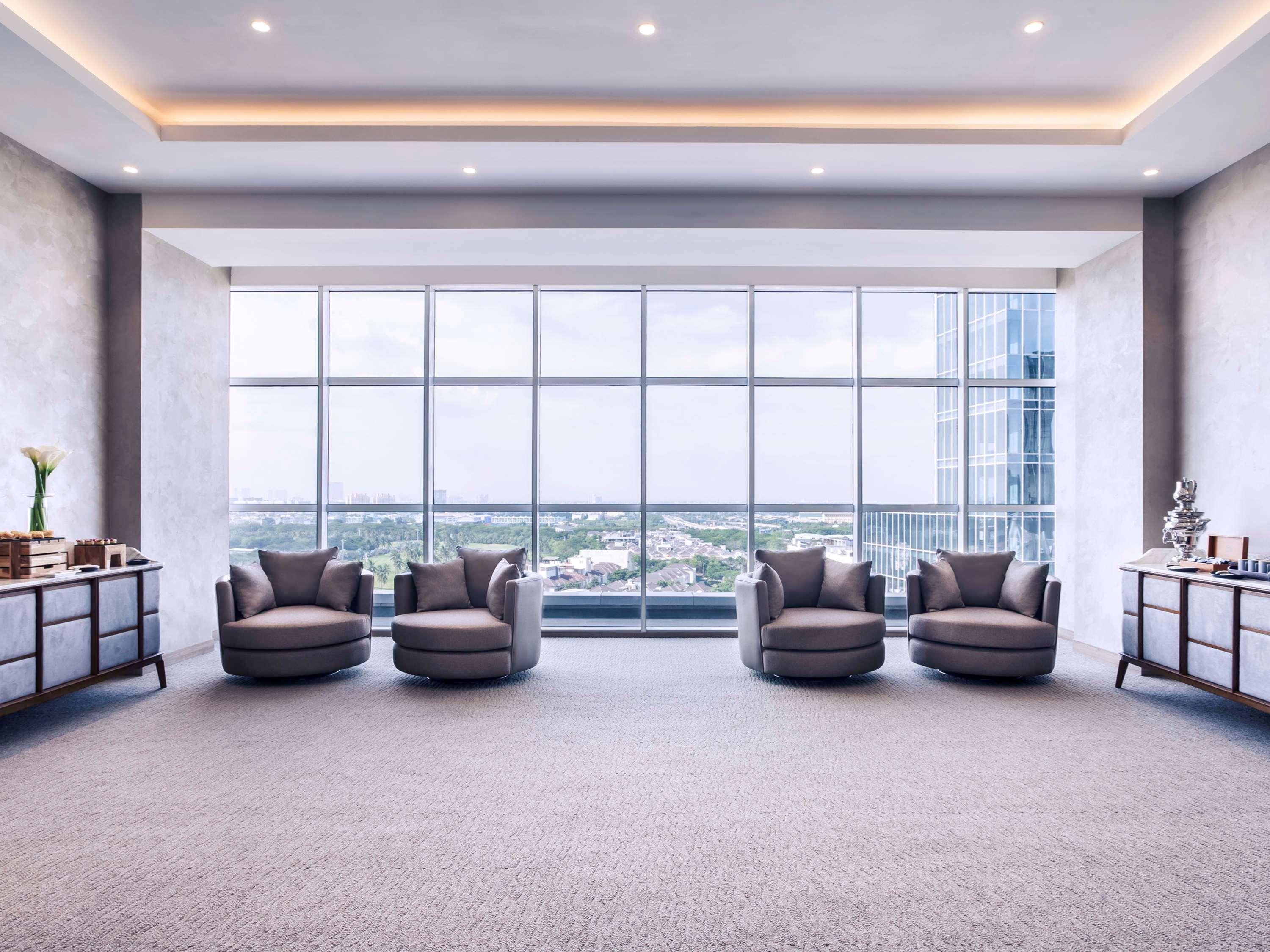 Mercure Jakarta Pantai Indah Kapuk Екстериор снимка